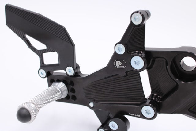 RS660 REARSETS